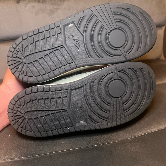 Nike Air Jordan 1 Retro High GG Mint Foam Green Gold Size 10C - Picture 6 of 6